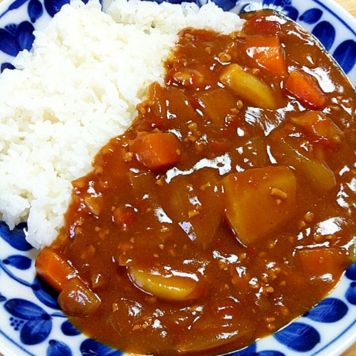 トマト缶で旨味たっぷりカレー☆